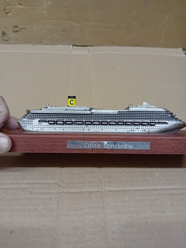 Modellino nave crocera costa - nave,