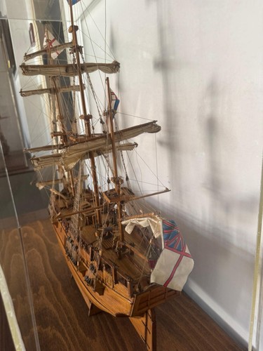 Modellino nave vela legno - in,