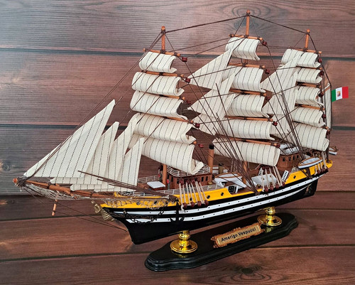 Amerigo vespucci veliero - vespucci,