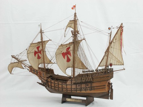 Mantua model santa - model, art